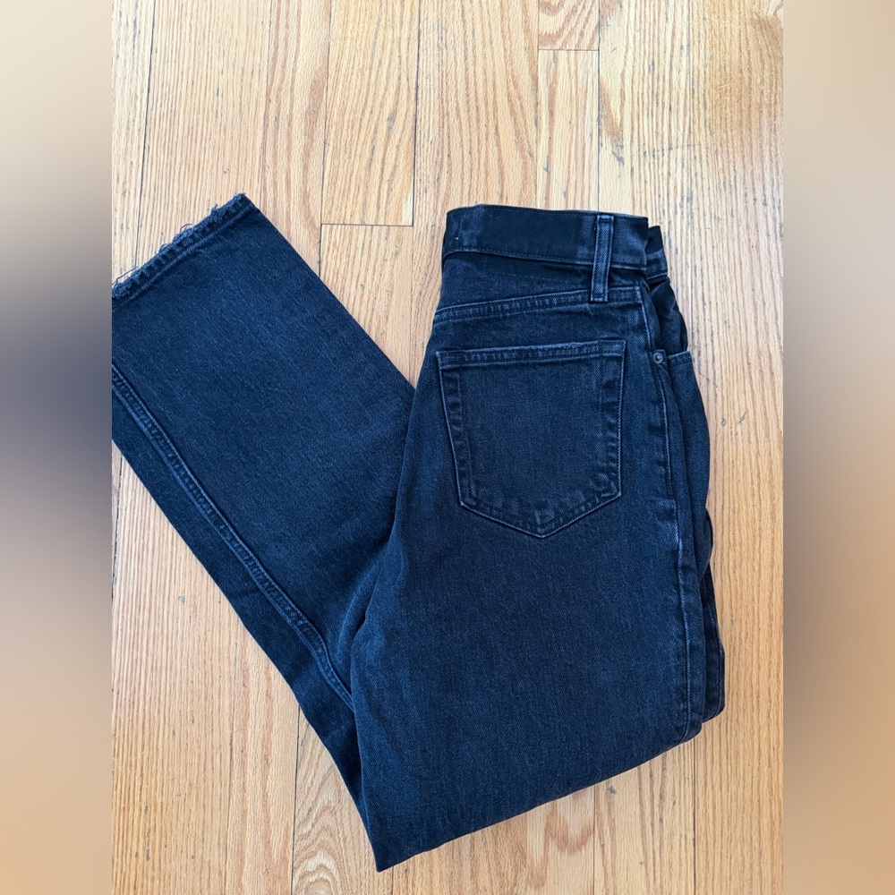 Abercrombie & Fitch black The 90’s straight ultra High Rise Jeans sz 26 short